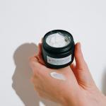 Освітлюючий антиоксидантний крем з ніацинамідом 10% та вітаміном С CU SKIN DR. SOLUTION NIACIN 10% VITAMIN C CREAM 50 ml