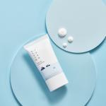 Сонцезахисний крем з морською водою ROUND LAB 1025 Dokdo Sunscreen 50 ml